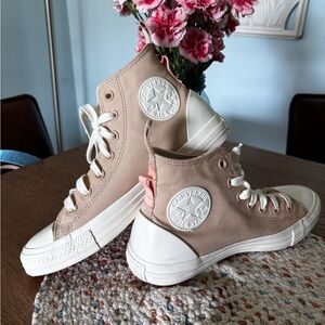 Converse High-Top Sneakers in Beige and White